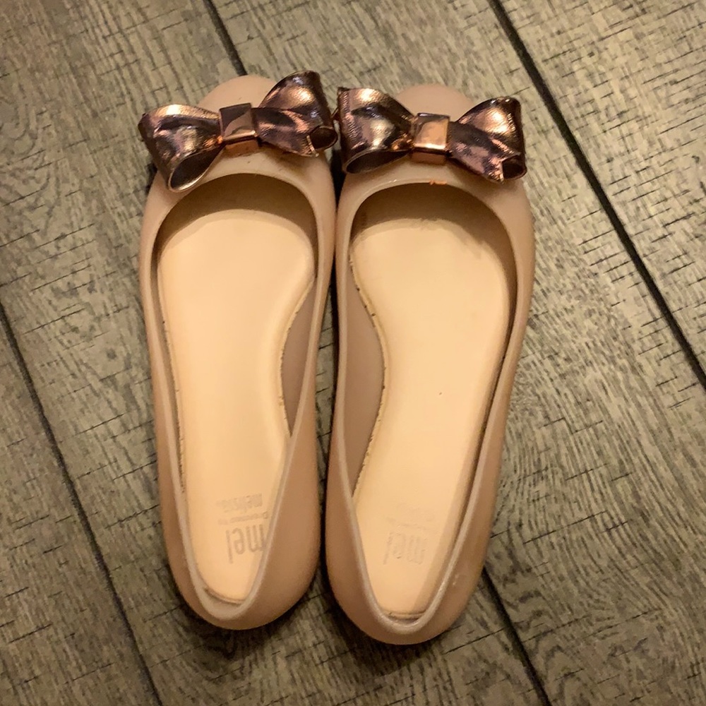Mini Melissa slip on.